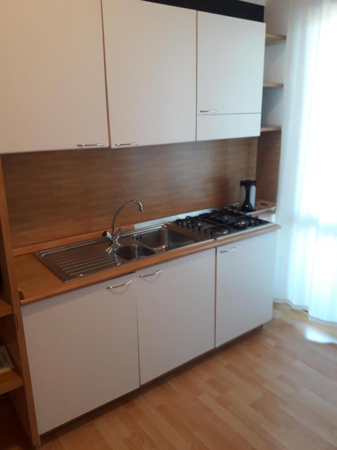 Alba Residence Сірміоне Екстер'єр фото